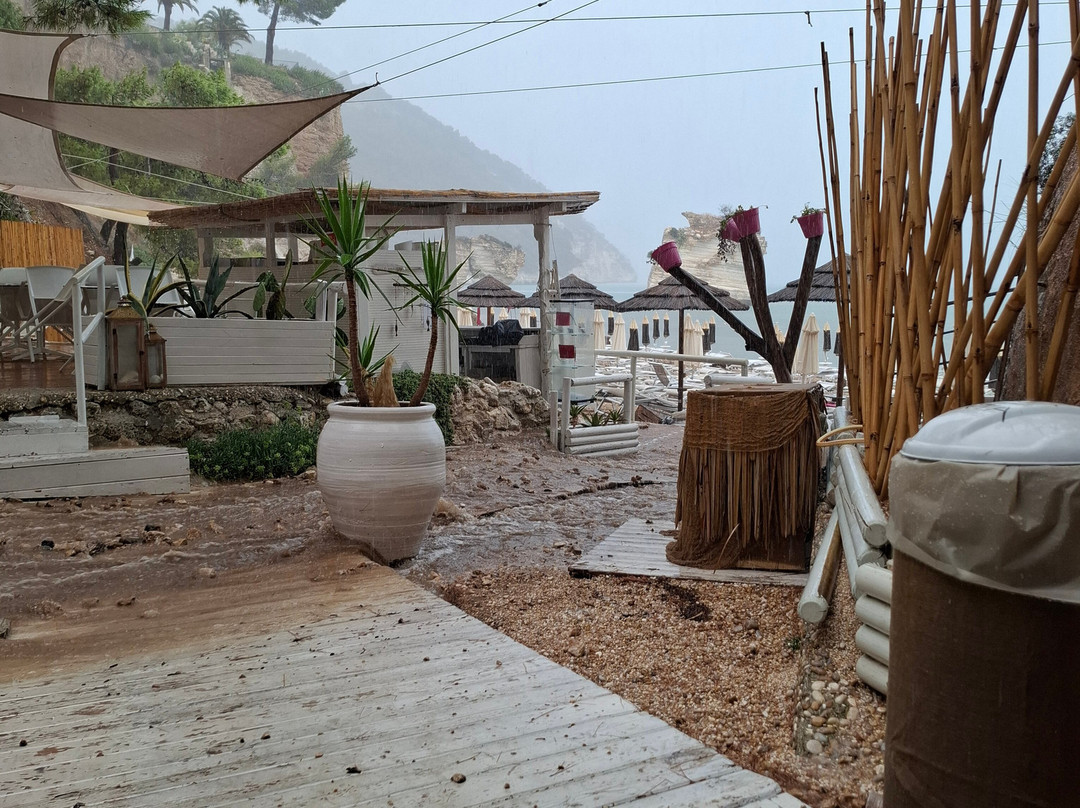 Hotel Baia dei Faraglioni主图