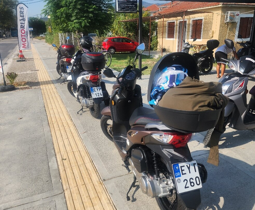 Moto Riders Rental-Perigiali必去景点