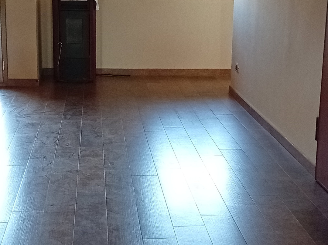 Rocca Degli Etnei主图