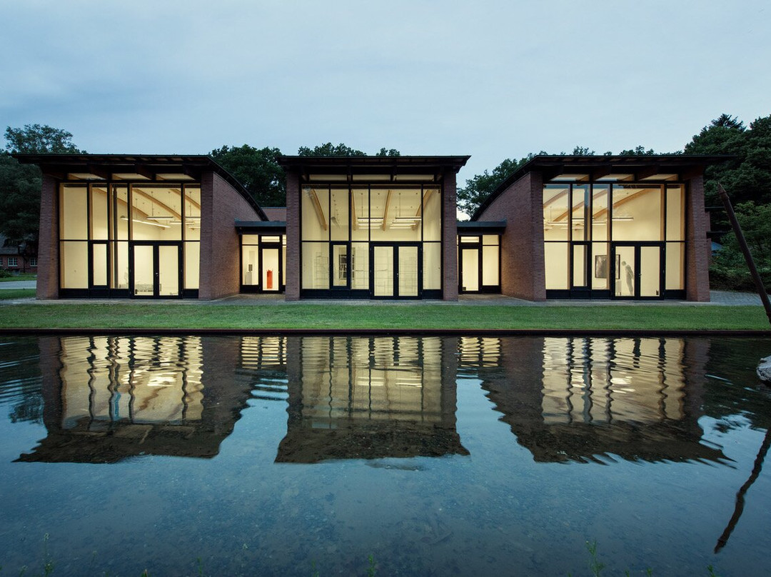 WAI Woods Art Institute-Wentorf bei Hamburg必去景点