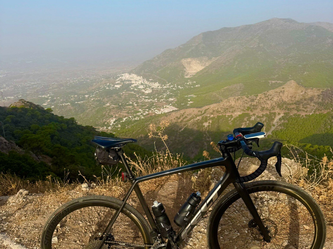 Bikestardo-卡拉德米哈斯必去景点