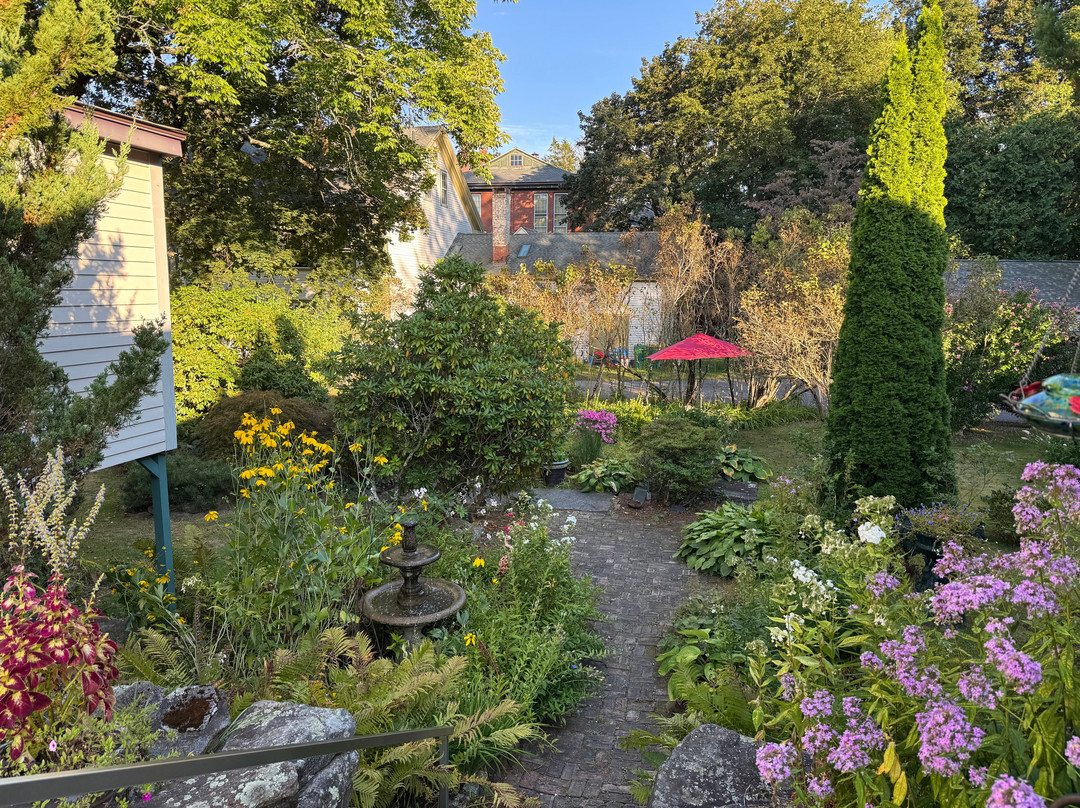 The Jenkins Inn & Restaurant主图