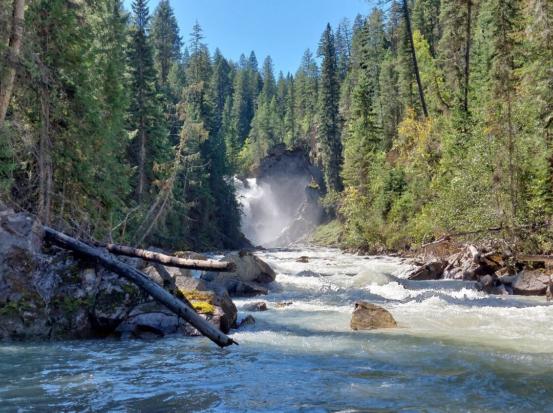 Lower Bugaboo Falls-Radium Hot Springs必去景点