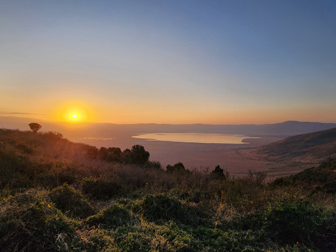 Africa Yetu Safaris-阿鲁沙必去景点