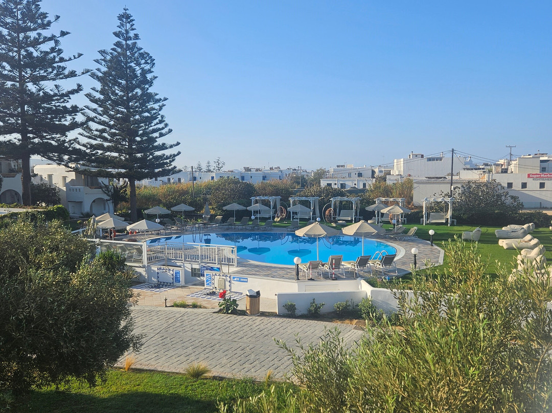 Birikos Hotel Studios & Apartment主图