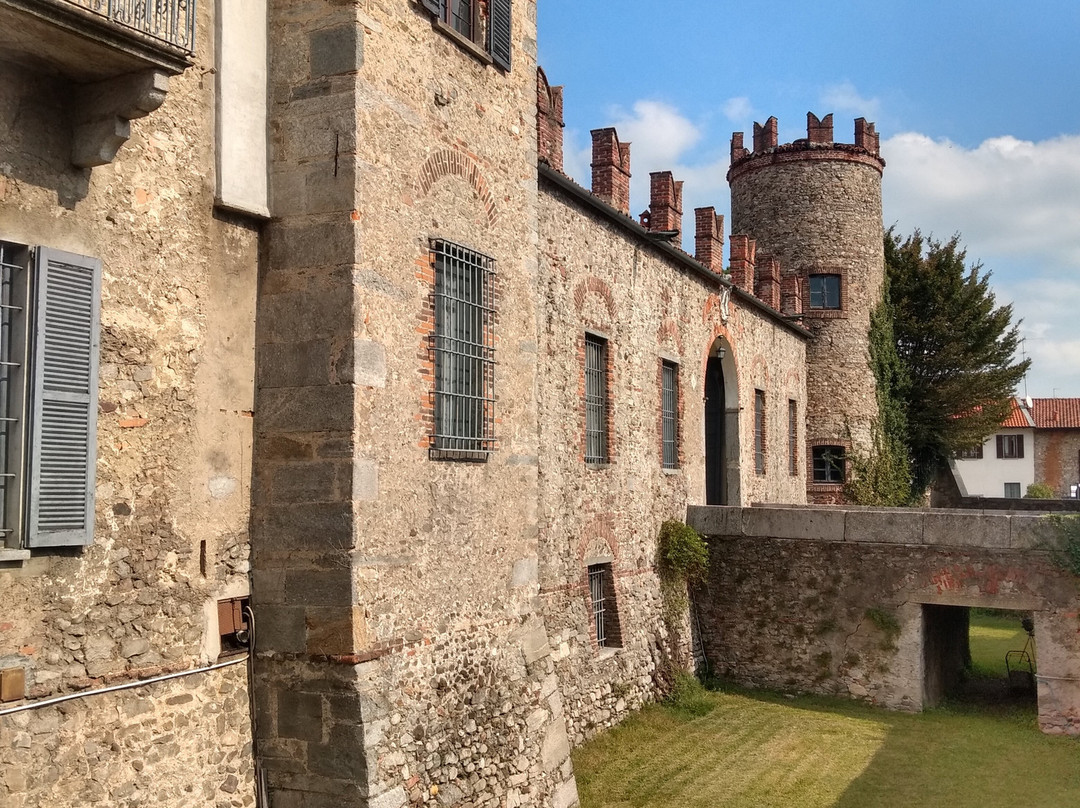 Castello Visconti di San Vito-Somma Lombardo必去景点