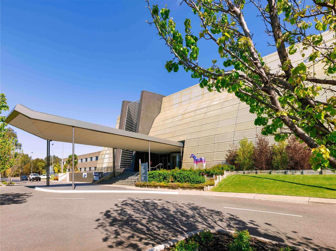 墨尔本曼特拉梅尔顿酒店主图