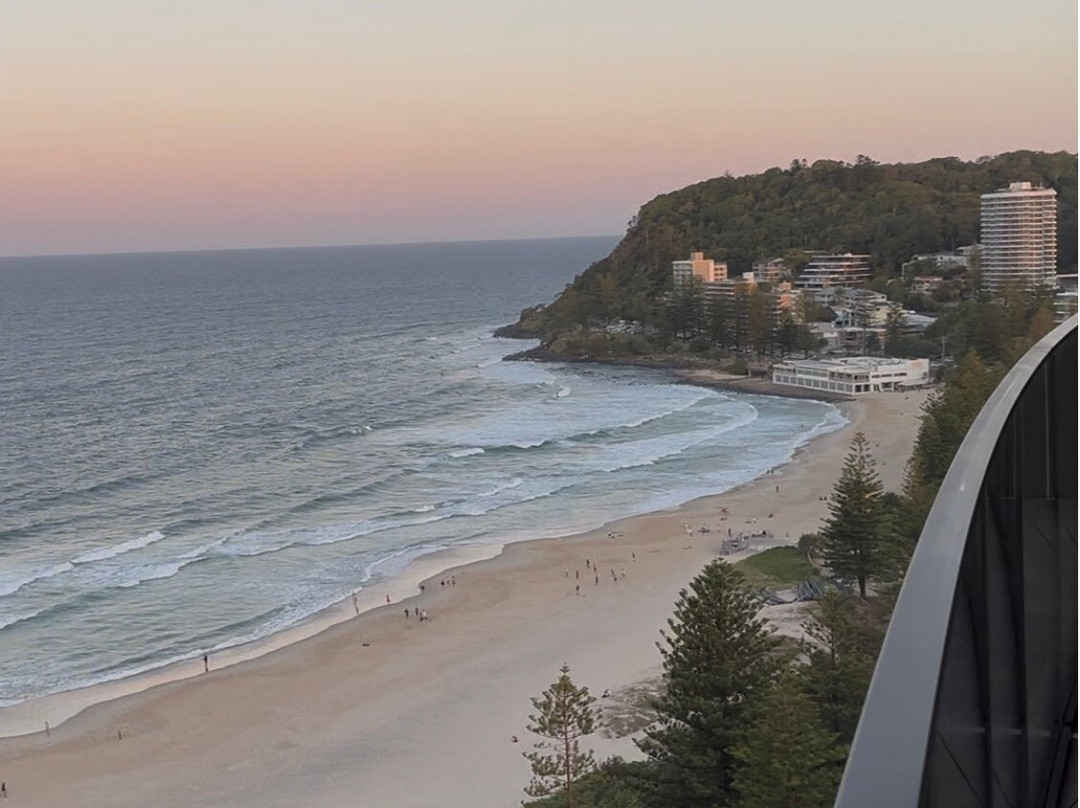 黄金海岸 Mondrian 酒店