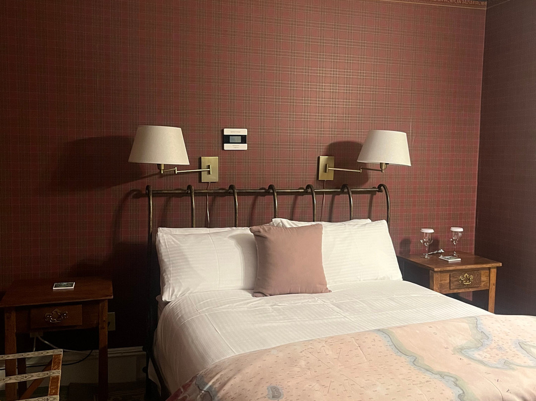 Heart Of The Village Inn, Modern Vermont Bed & Breakfast主图