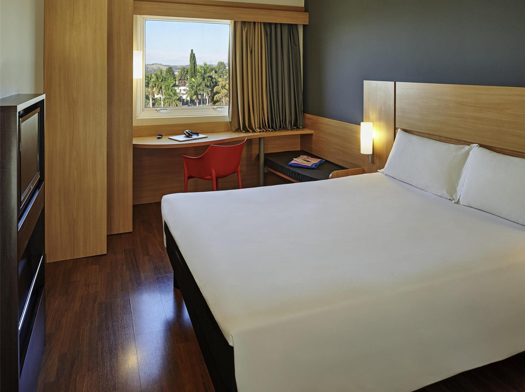 沃特兰亭酒店住宿-宜必思索罗卡巴酒店