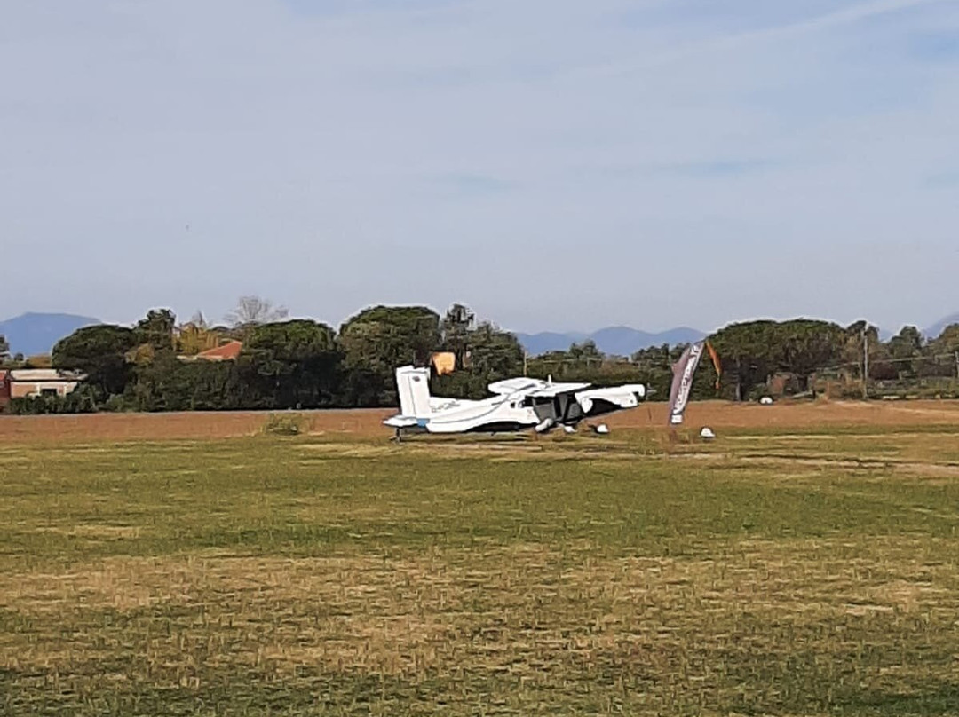 Skydive Salerno-卡帕乔-帕埃斯图姆必去景点