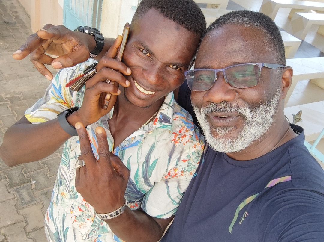 Ibou piroguier et guide touristique-开普史基林必去景点