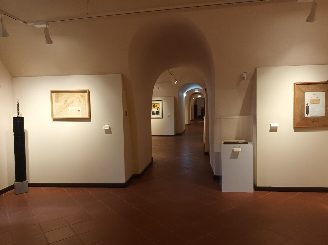 Museo Civico Di Taverna-Taverna必去景点