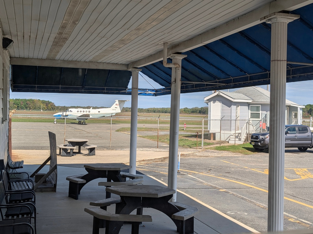 Rio Grande餐馆和美食-Flight Deck Diner