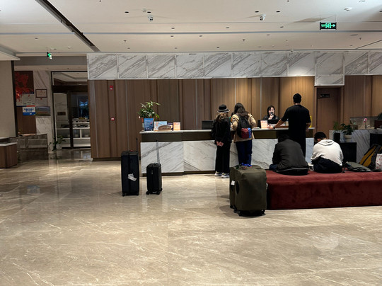 Zhangjiajie Four Seasons Riverside Lai Resort