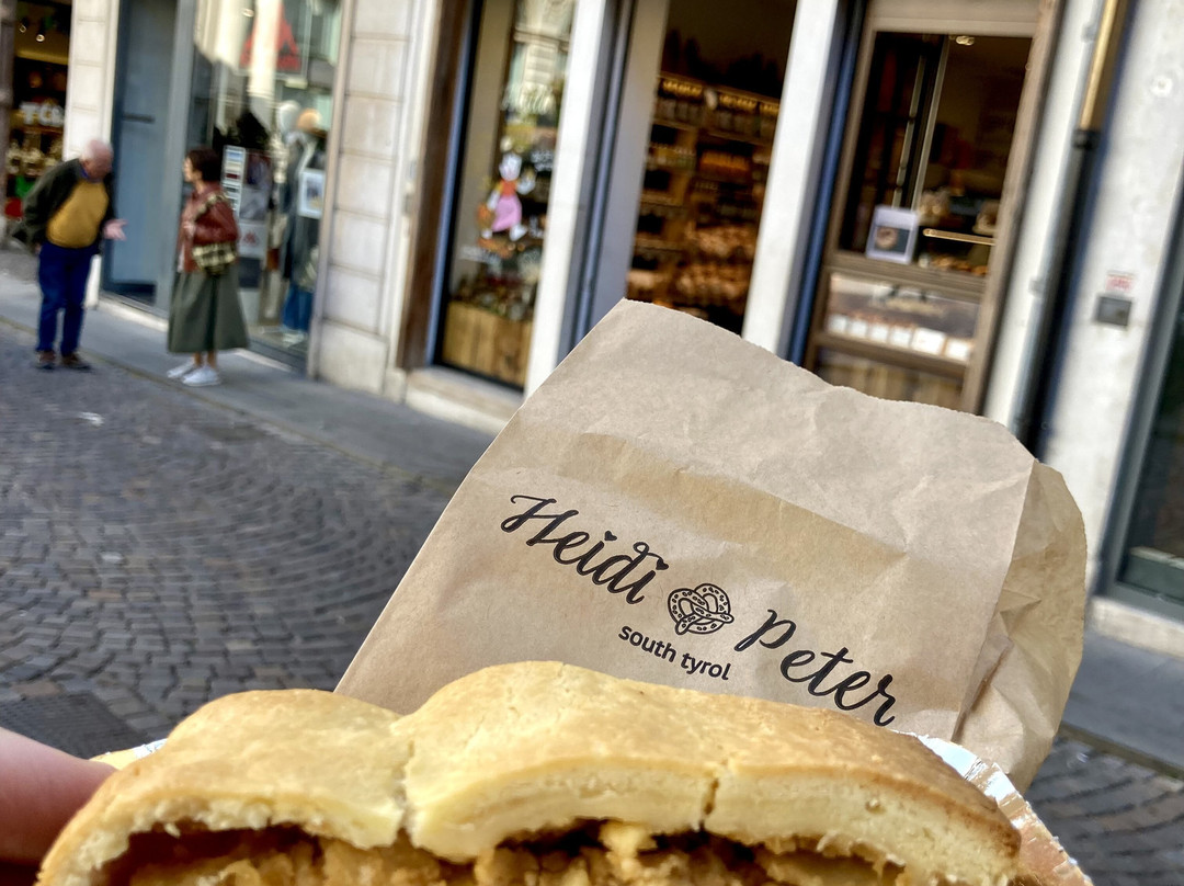 Heidi&peter - Brezel & Tyrol Bakery