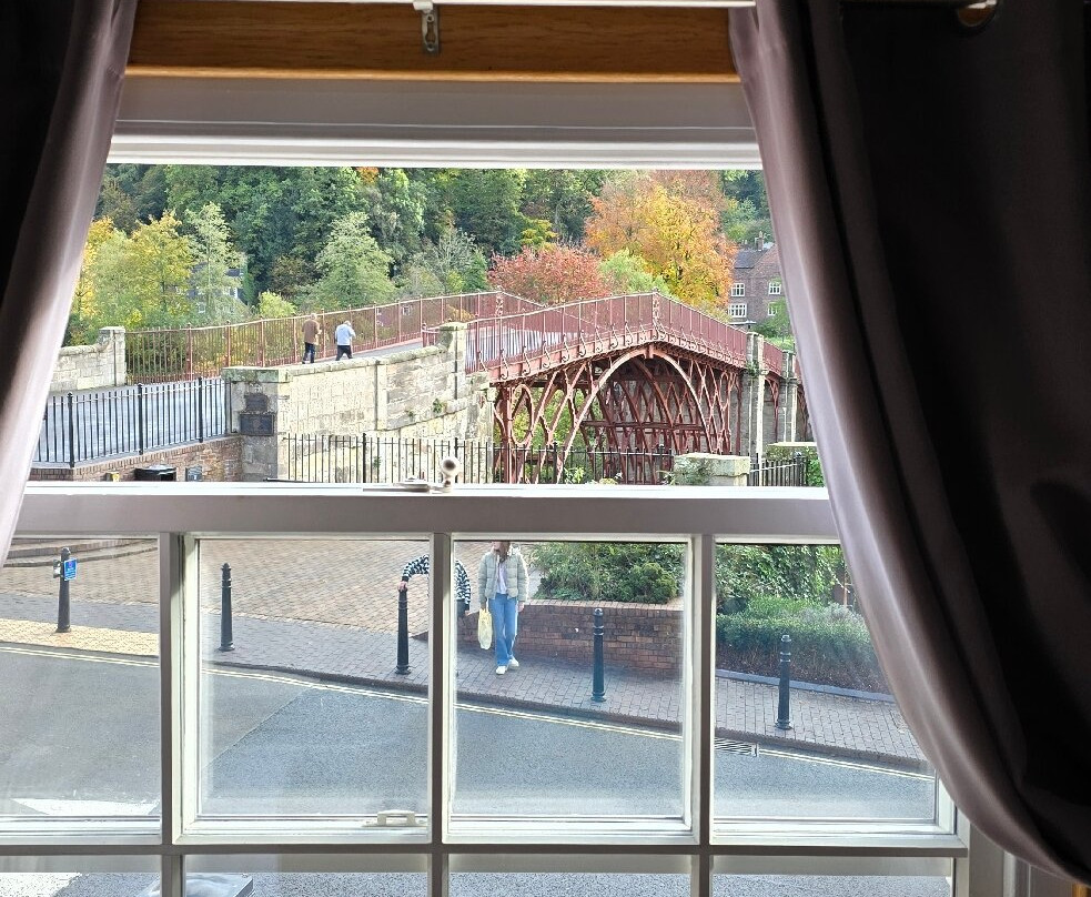 Bridge View Guest House主图