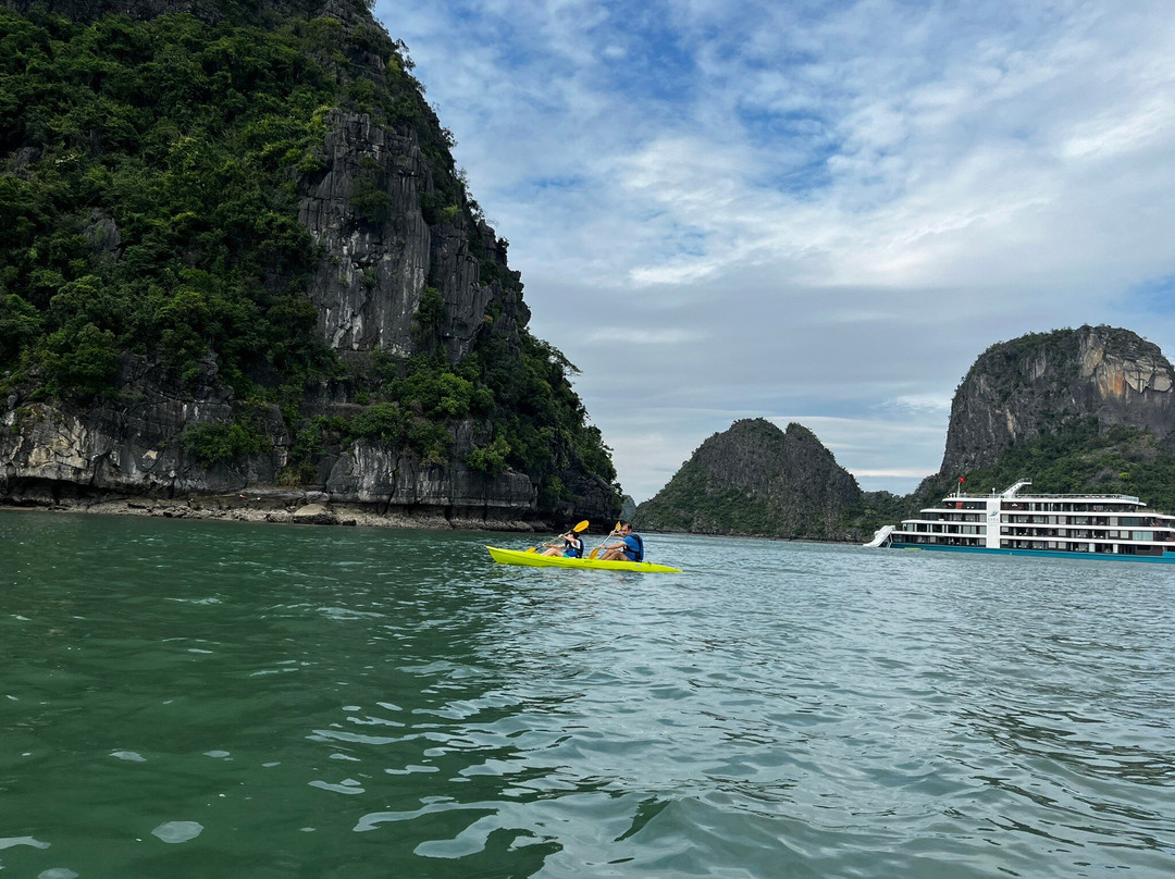 Halong Capella Cruise-海防必去景点