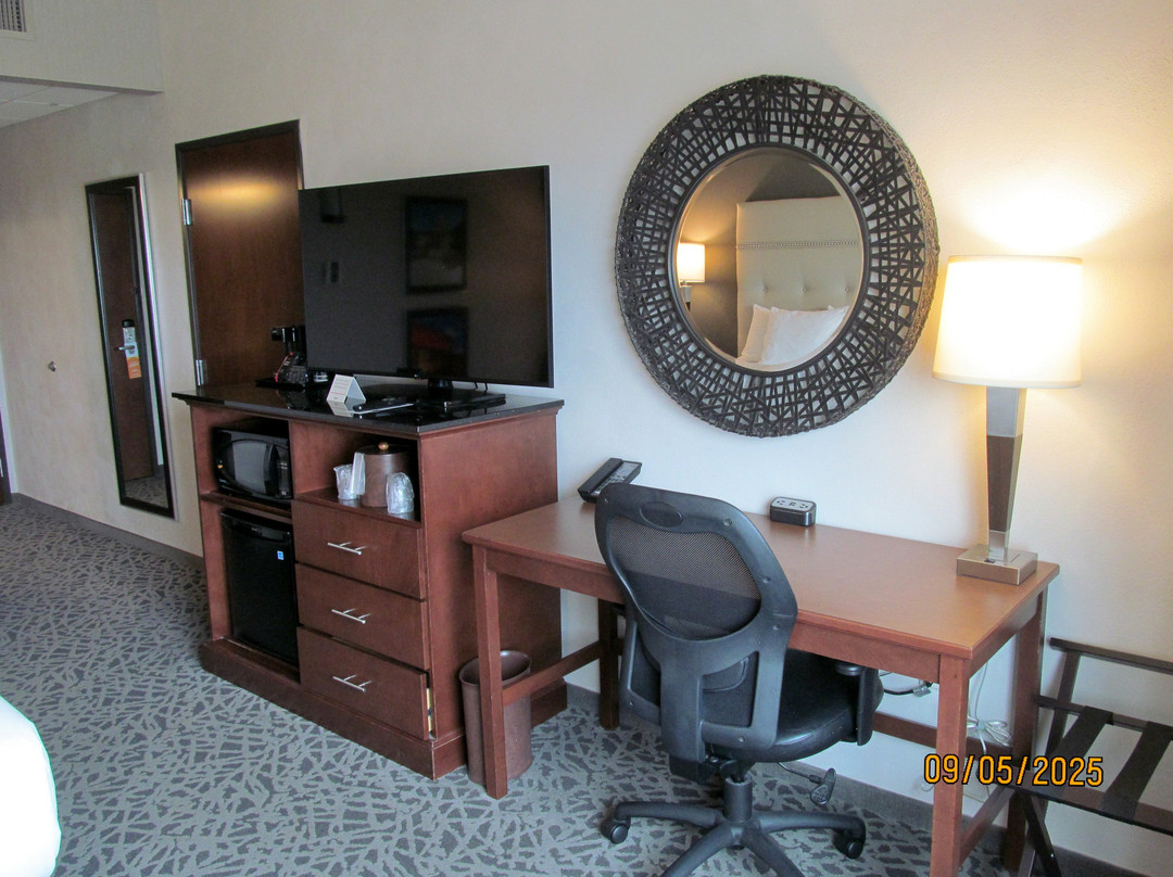 Drury Plaza Hotel Cape Girardeau Conference Center主图