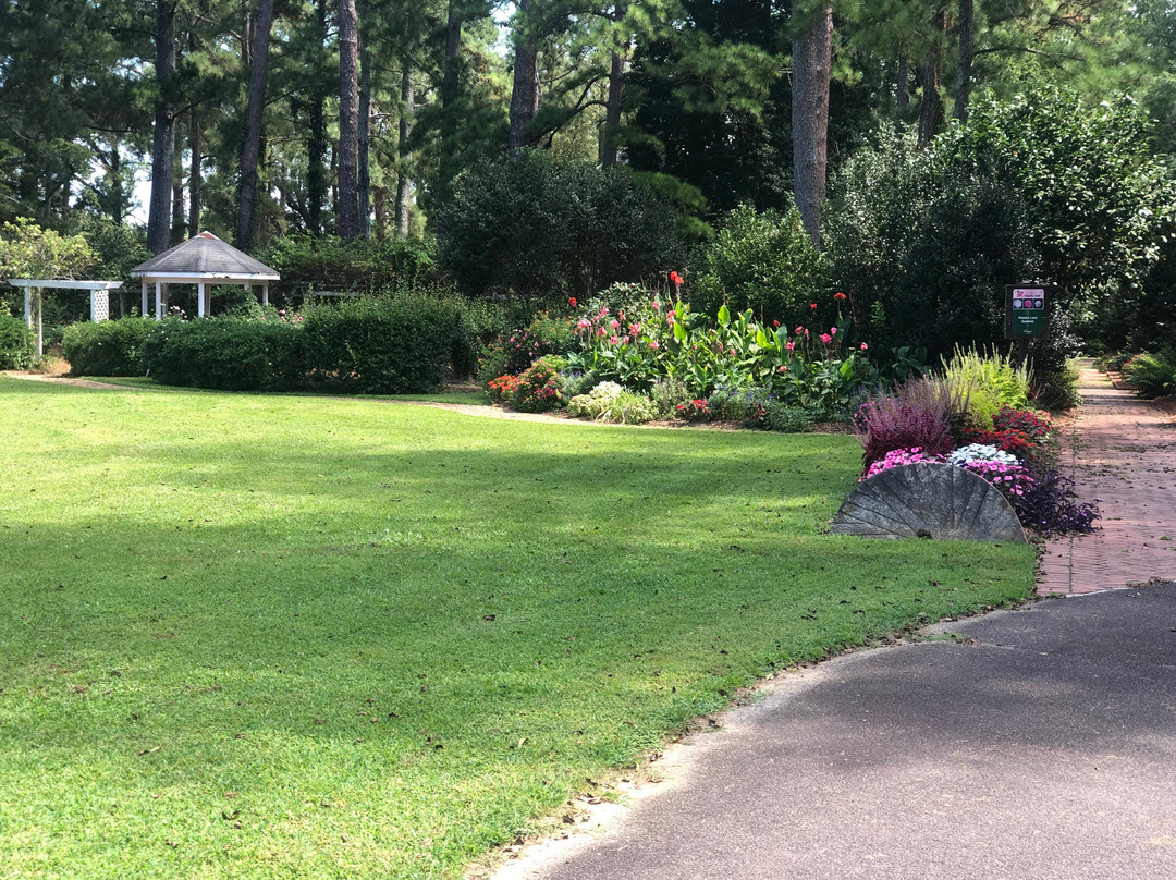 Massee Lane Gardens-Fort Valley必去景点