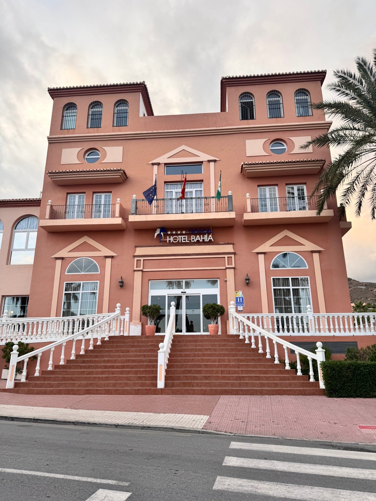 Hotel Bahia Tropical-官方