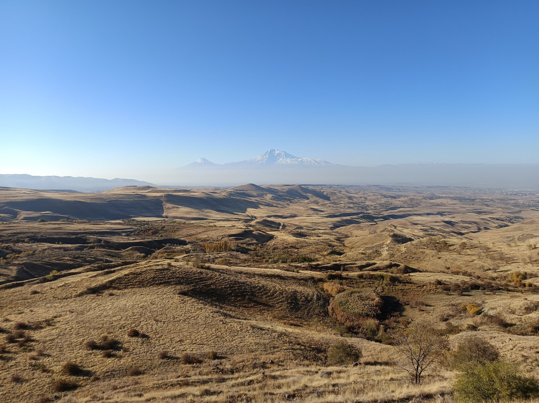 Charent's Arch-Garni必去景点