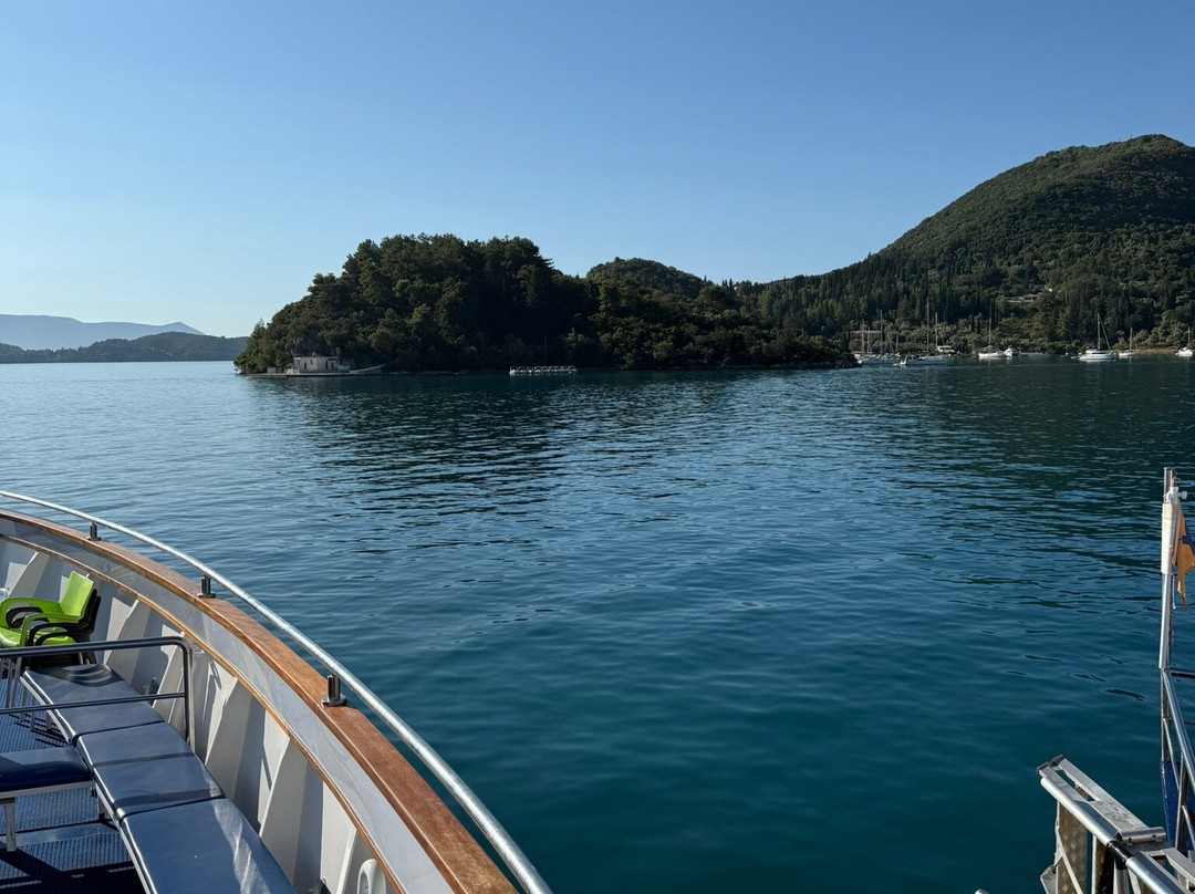 Makedonia Palace Boat-Nidri必去景点