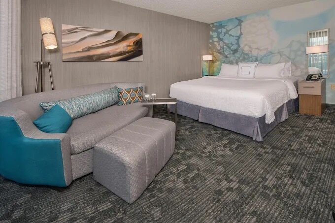 Comfort Inn & Suites Allentown Bethlehem Airport-客卧