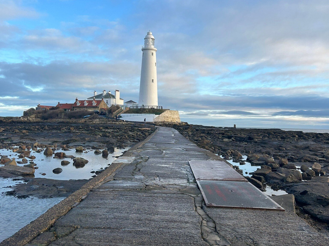 St. Mary's Lighthouse-惠特利湾必去景点