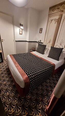 爱思得马耳他酒店主图