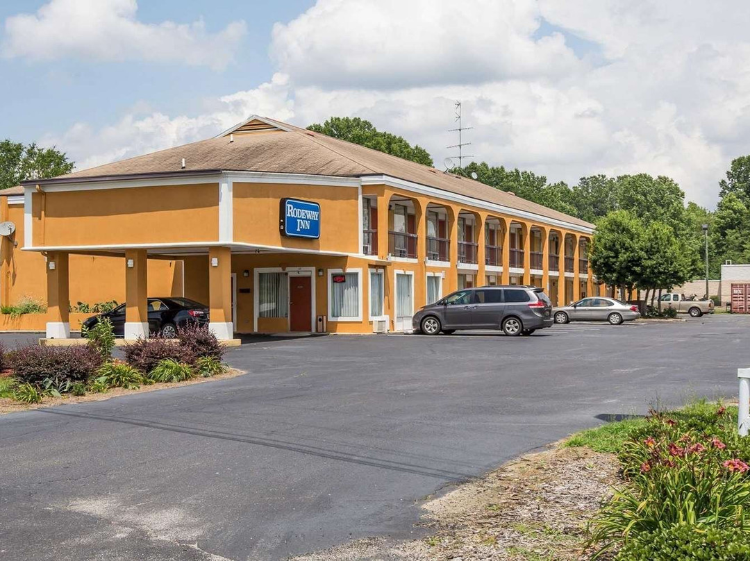 Kinards酒店住宿-Rodeway Inn