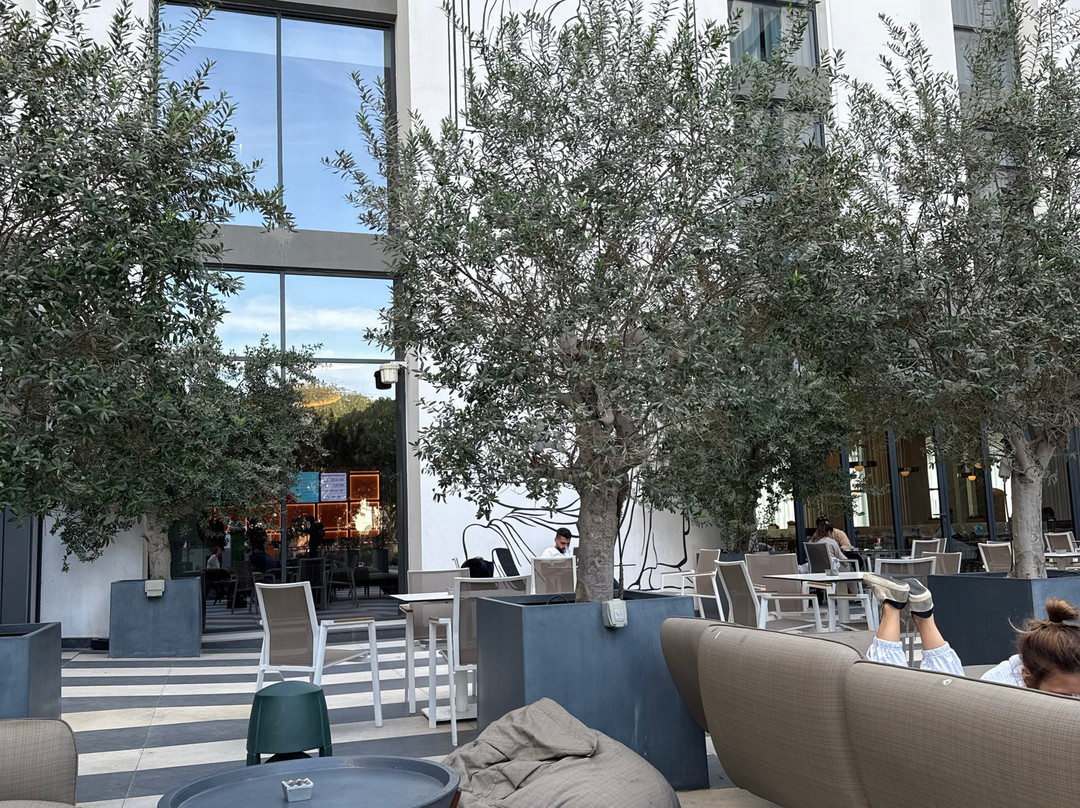 Ecos Dubai Hotel at Al Furjan主图