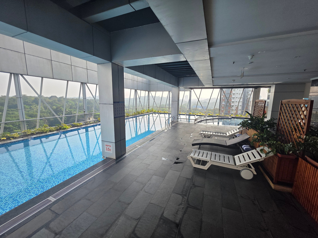 KPM Tripenta Hotel主图