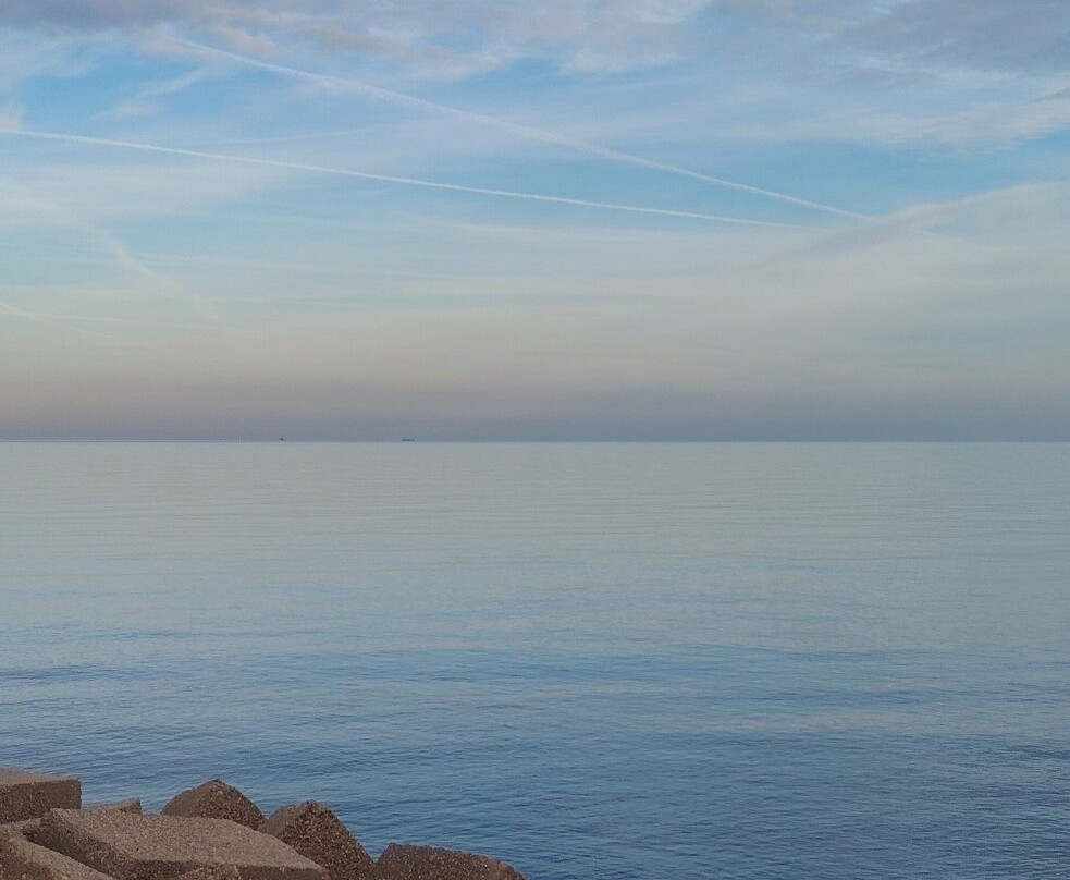 Spiaggia di Punta Penna-瓦斯托必去景点