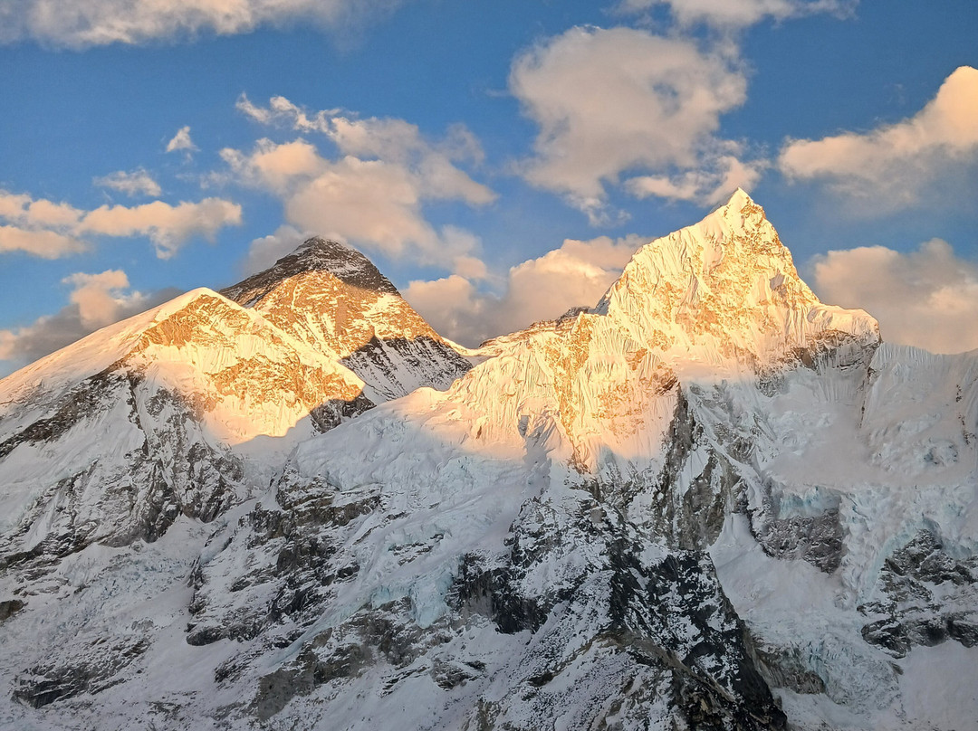 Glacier Family Treks & Expedition-加德满都必去景点