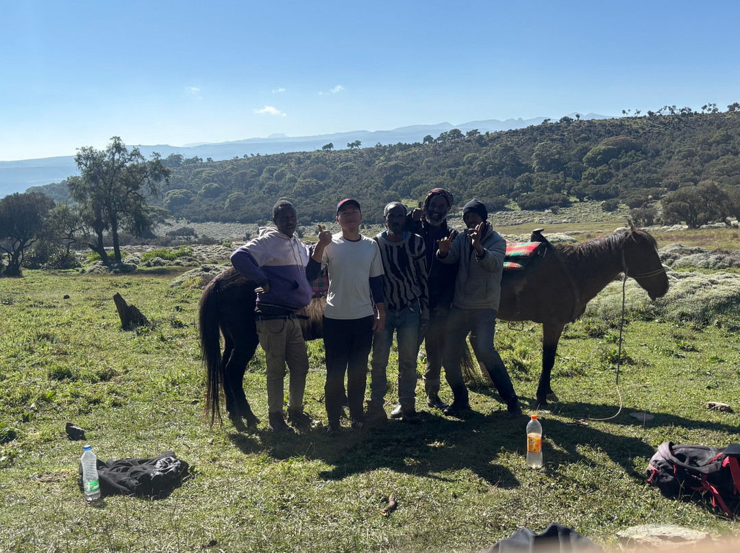Shishilie Tour And Travel-Bale Robe必去景点