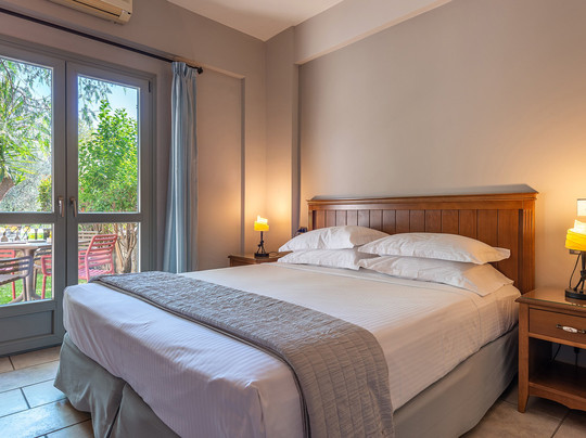 华美伦式公寓酒店主图