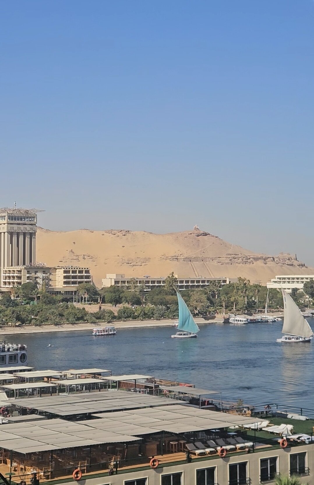 阿斯旺菲莱酒店-官方