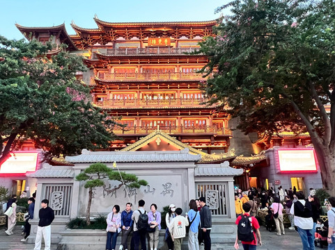 大佛寺-广州市必去景点