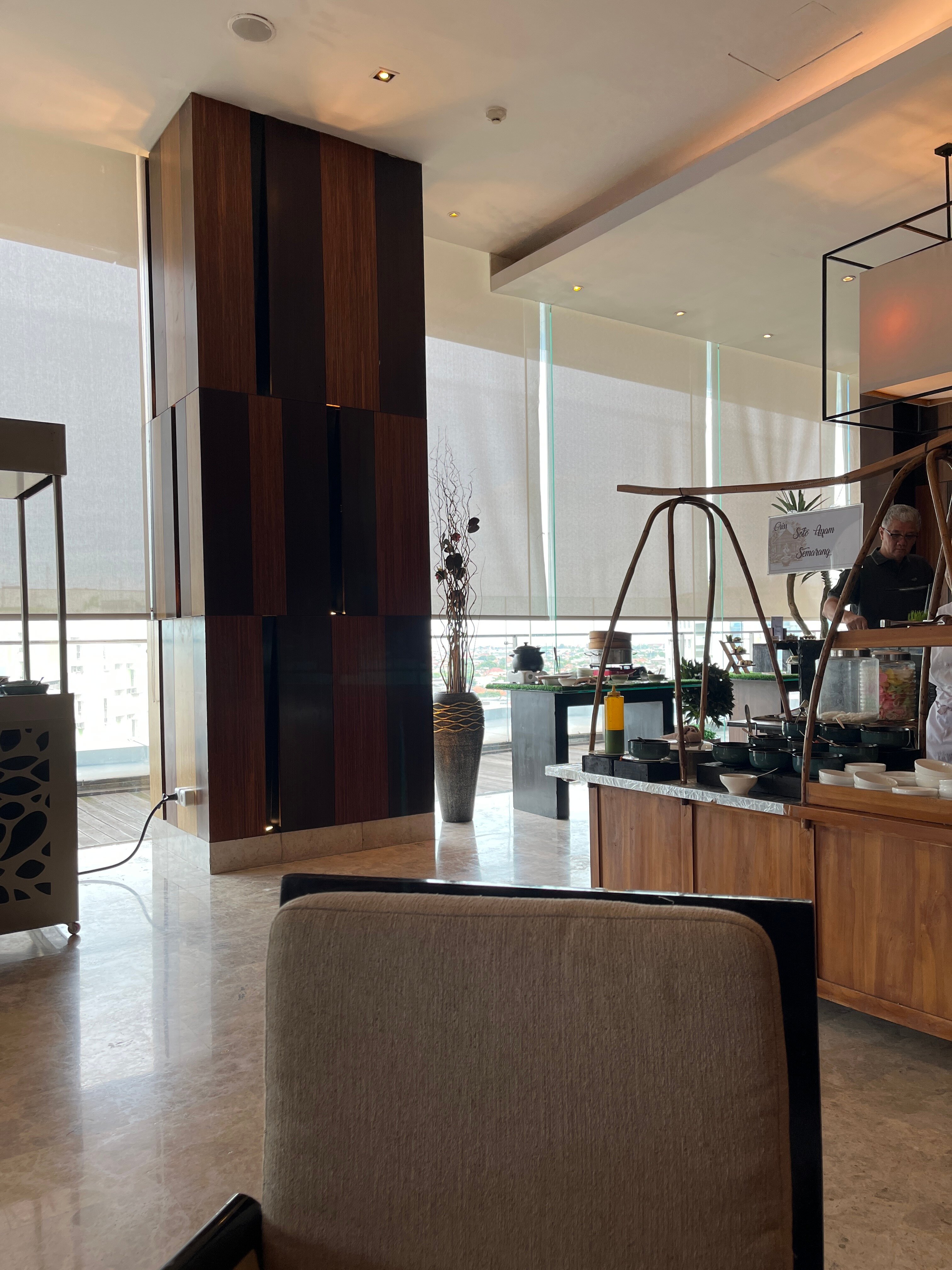 三宝垄皇冠假日酒店-官方