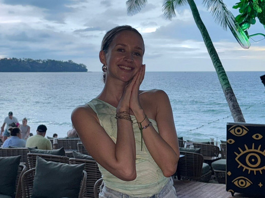 Yuuhi Beach Club & Karaoke-Bang Thao Nok必去景点