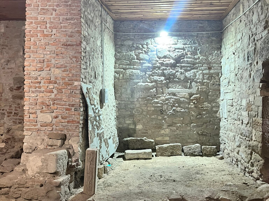 Apollonia Archaeological Park-Pojan必去景点