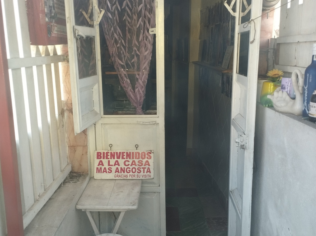 La Casa mas Angosta-Uruapan必去景点