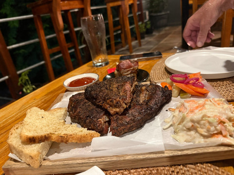 The Smoke House Komodo