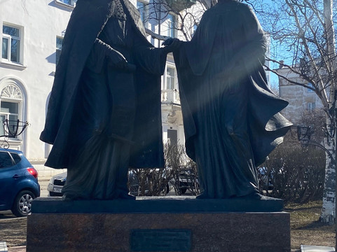Monument to Peter and Fevronia-阿尔汉格尔斯克必去景点