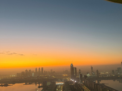 AURA SKYPOOL-迪拜必去景点