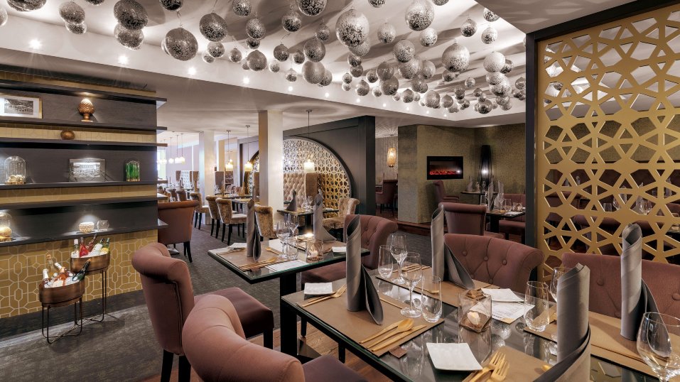 朱姆库尔夫斯登居家生活酒店-餐饮