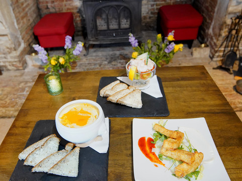 Barton Mills酒店住宿-The Golden Boar