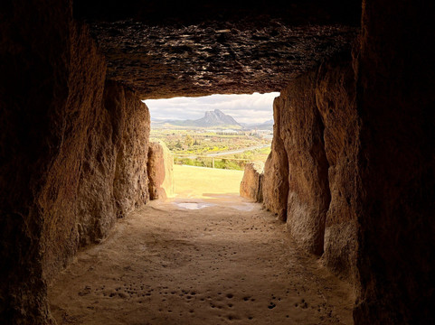 Dolmen de Menga-安特克拉必去景点