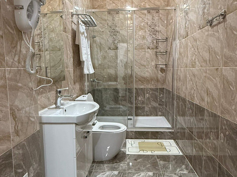 特深川那亚酒店主图